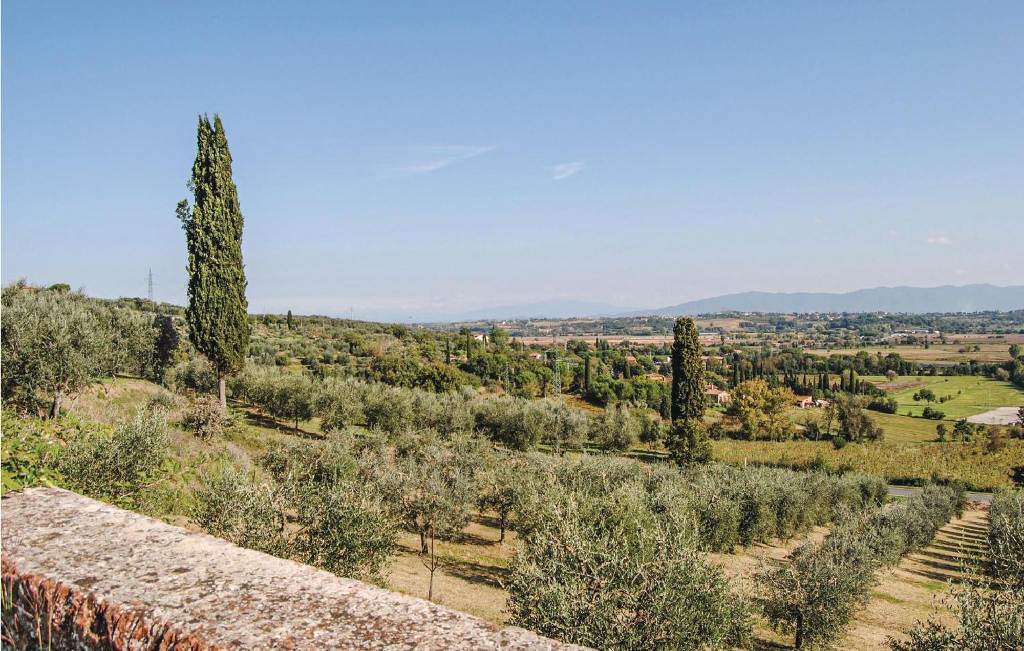 Nice Apartment In Monte San Savino With Kitchen Exteriör bild